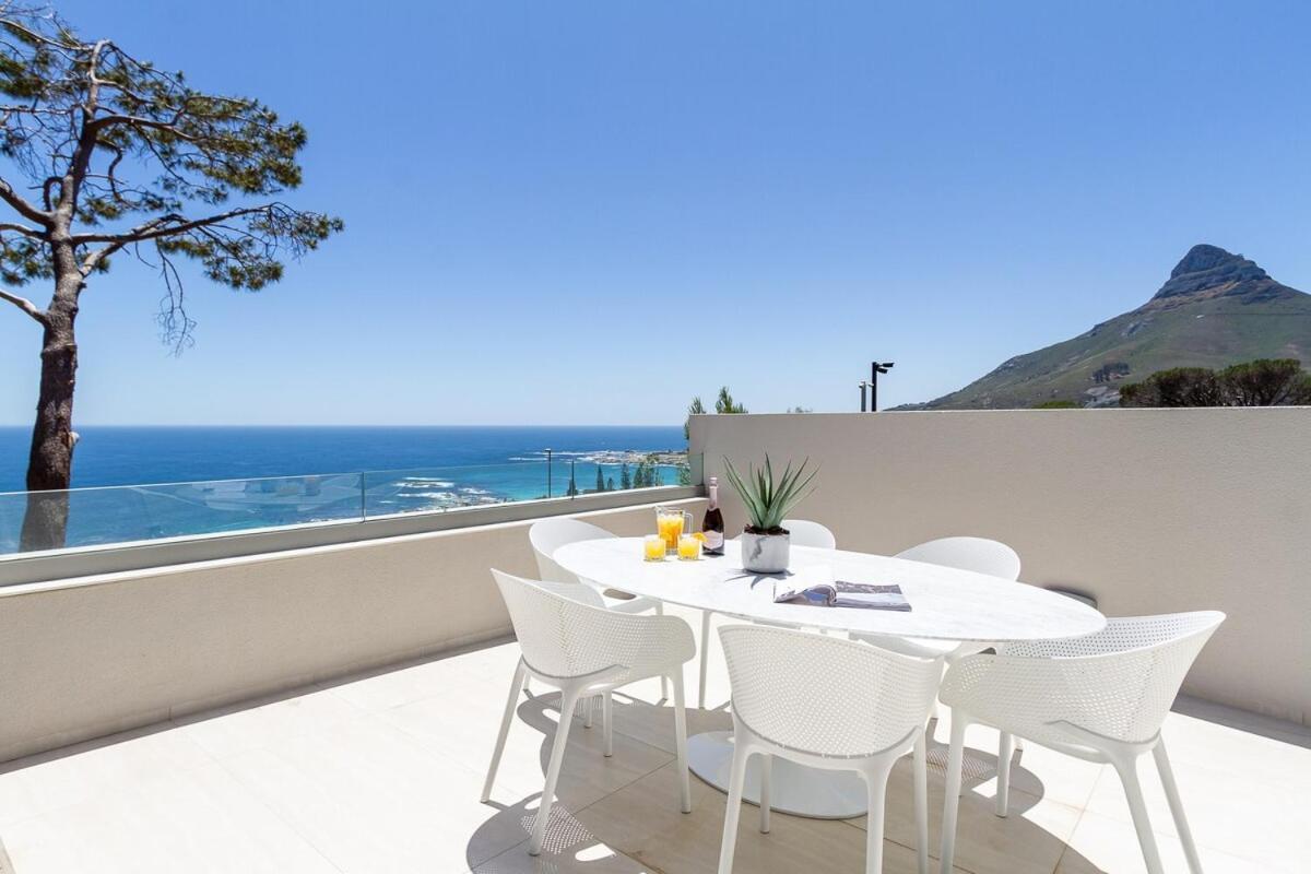 Camps Bay View Apartment