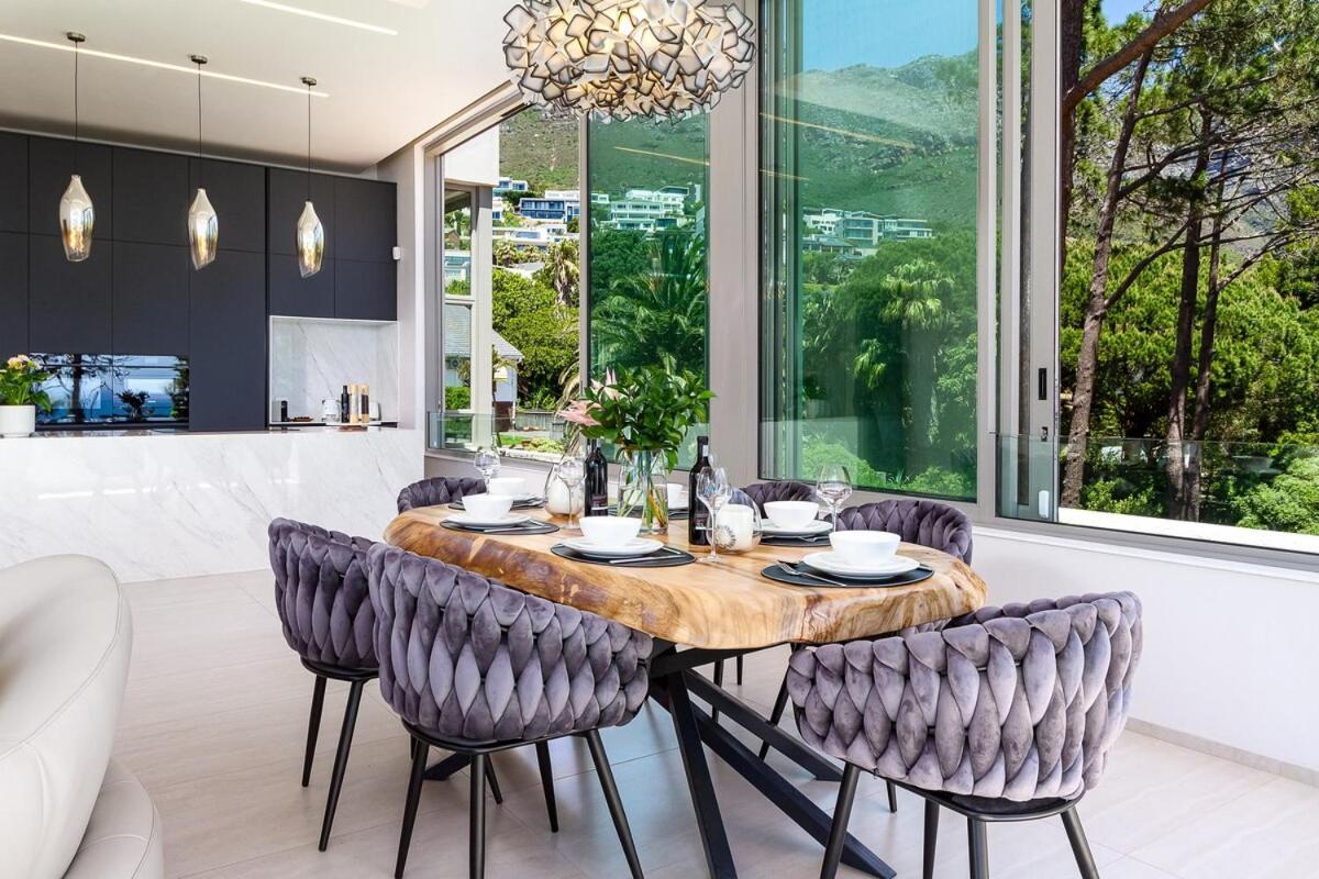 Camps Bay View Apartment *